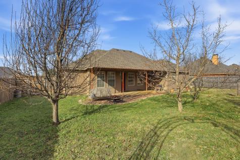 921 Calder Street Howe TX 75459