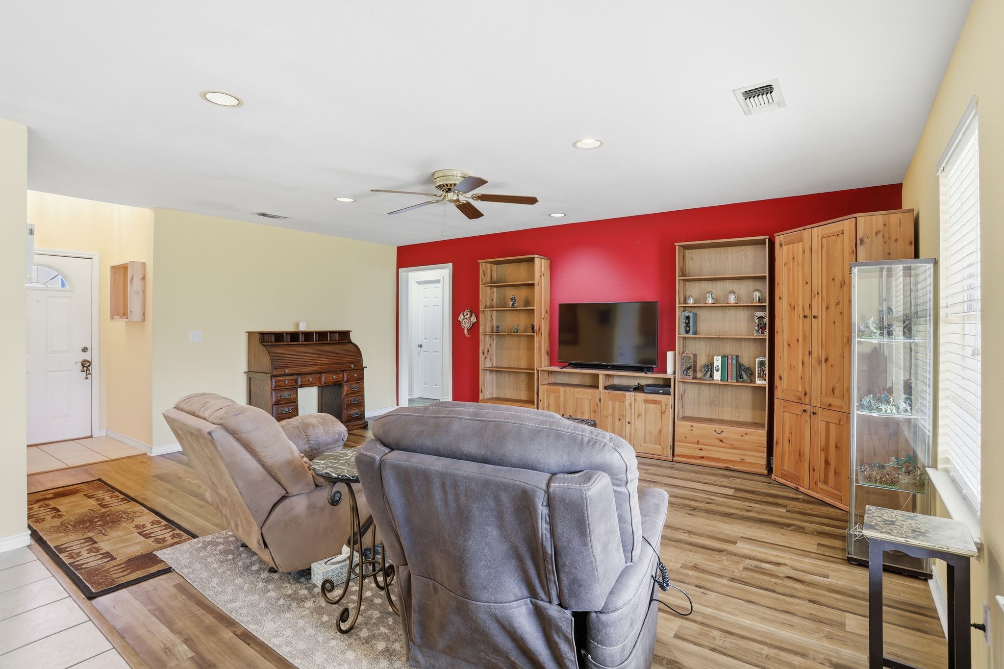 921 Calder Street Howe TX 75459
