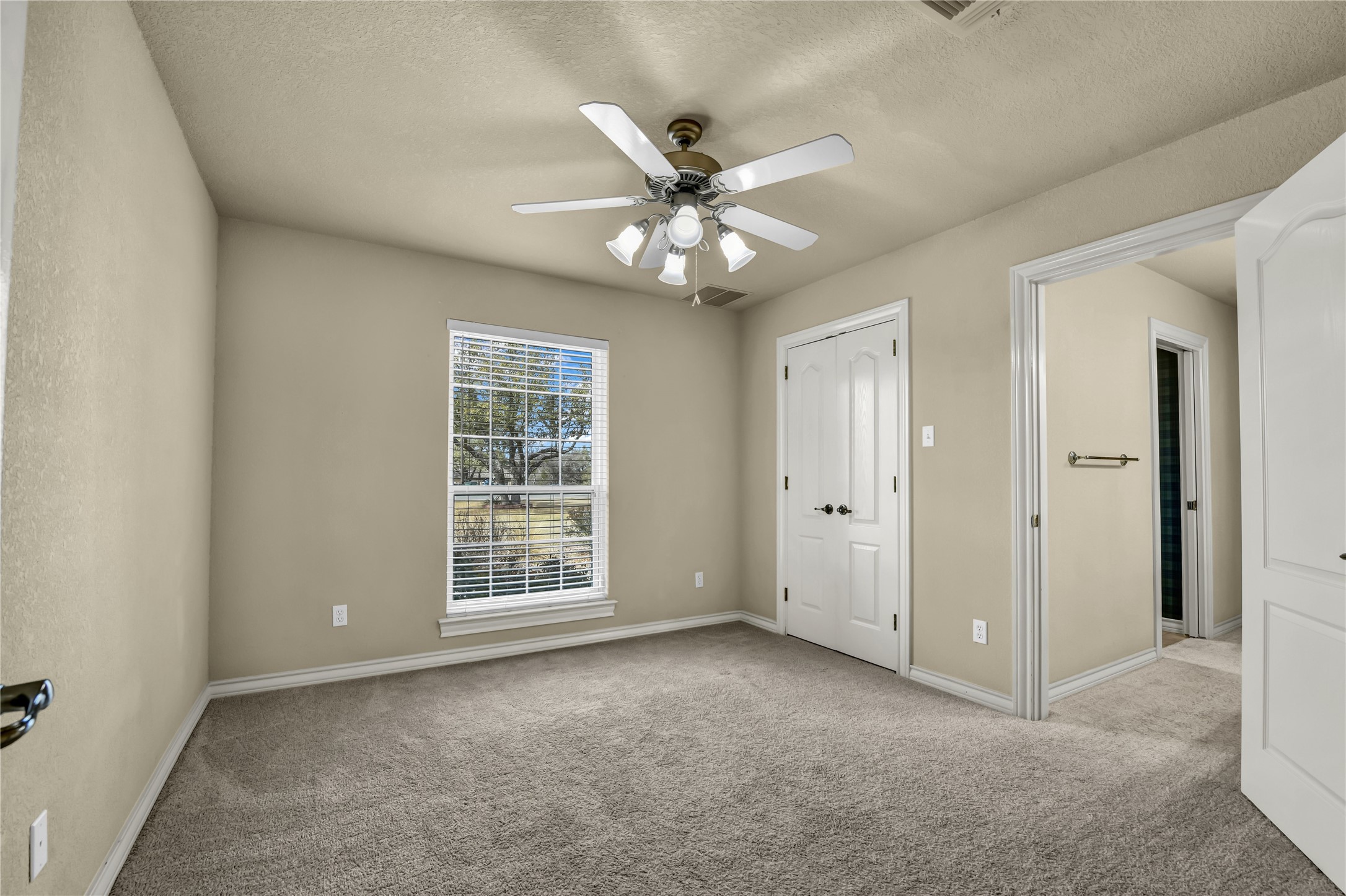 136 Arapahoe Ridge Weatherford TX 76087