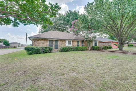 1200 Aviary Drive Desoto TX 75115