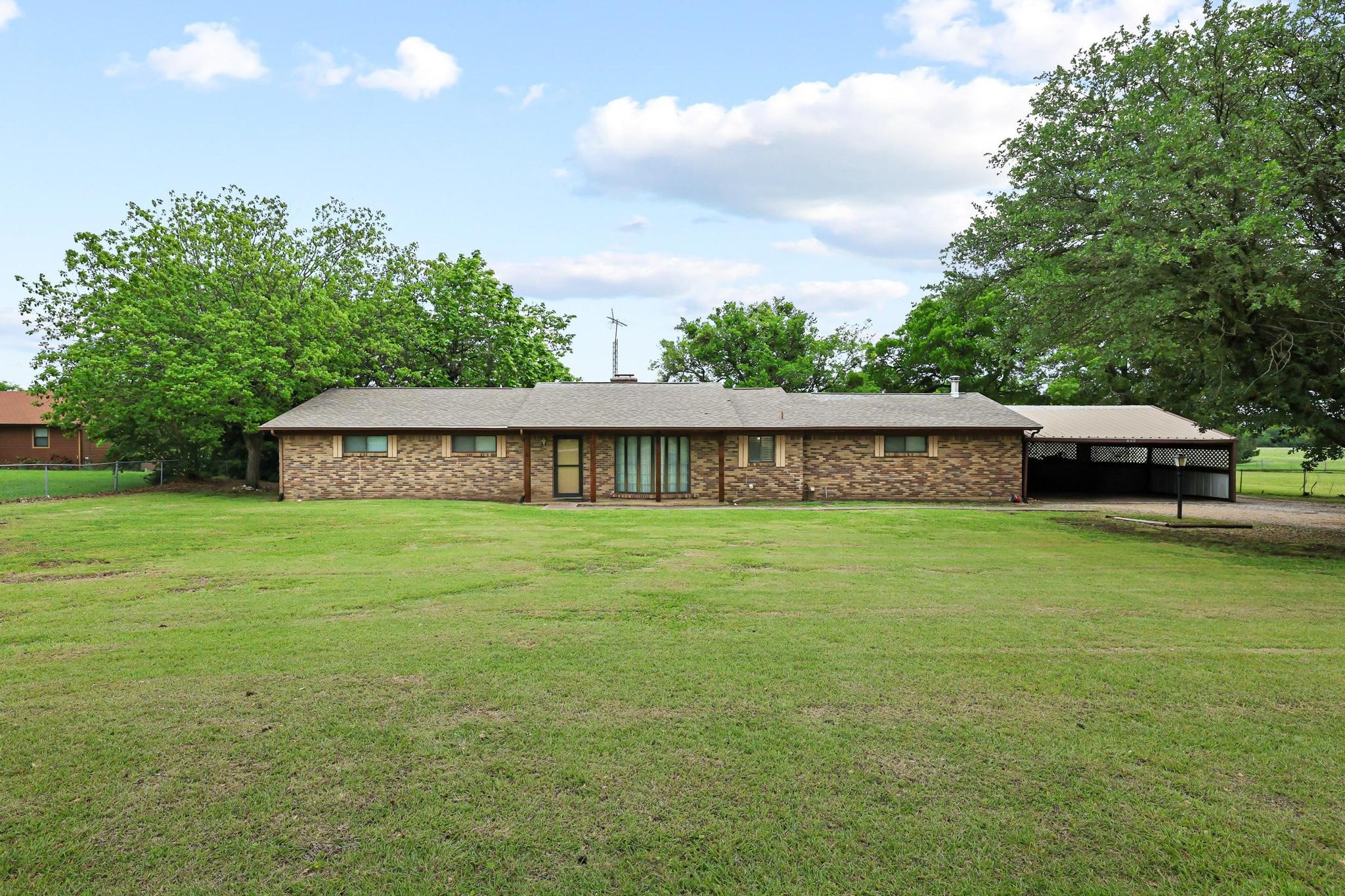 506 Fm 816 Wolfe City TX 75496