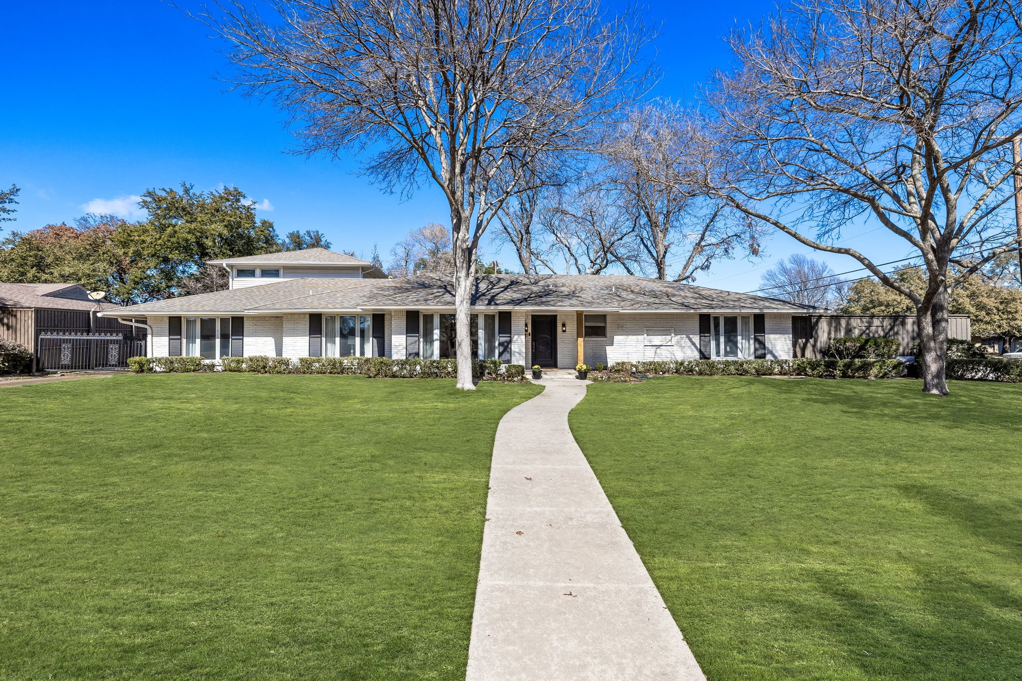3795 Vancouver Drive Dallas TX 75229
