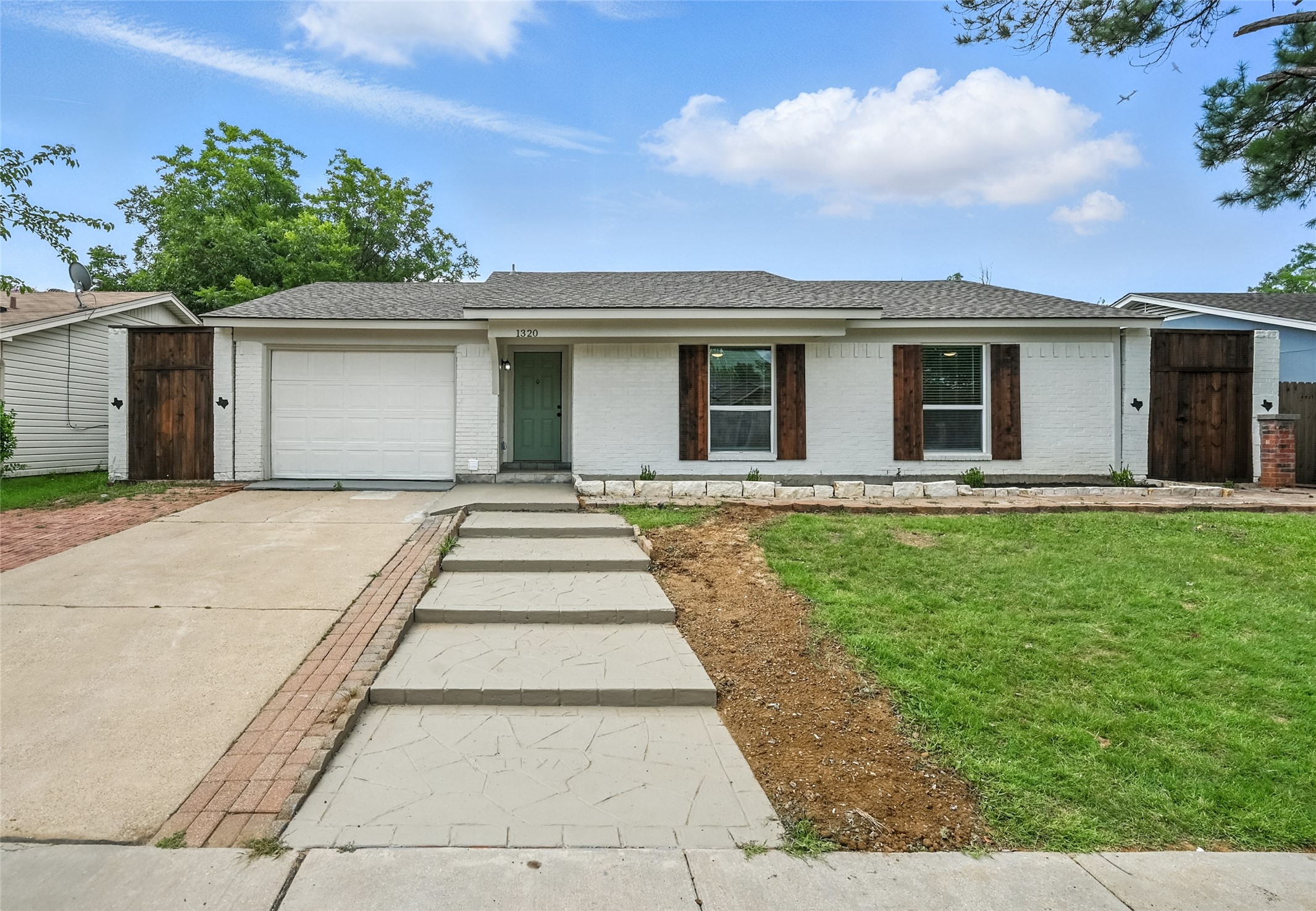 1320 Palisades Drive Lewisville TX 75067