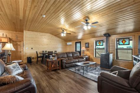 2290 Brooks Lane Sadler TX 76264