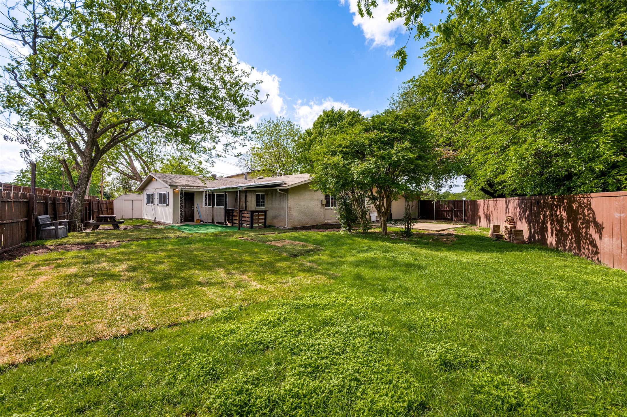 2306 Lakeland Place Carrollton TX 75006