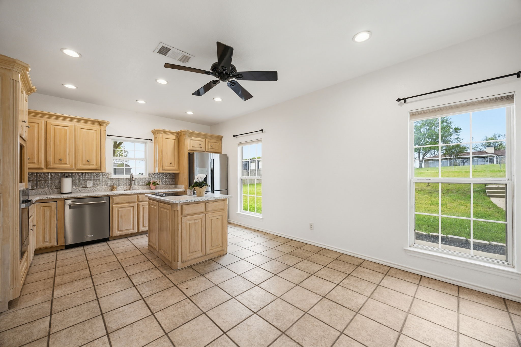 9578 Fm 740 Forney TX 75126