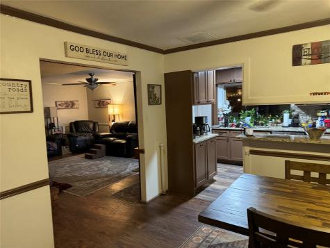 6330 Mccartney Lane Garland TX 75043