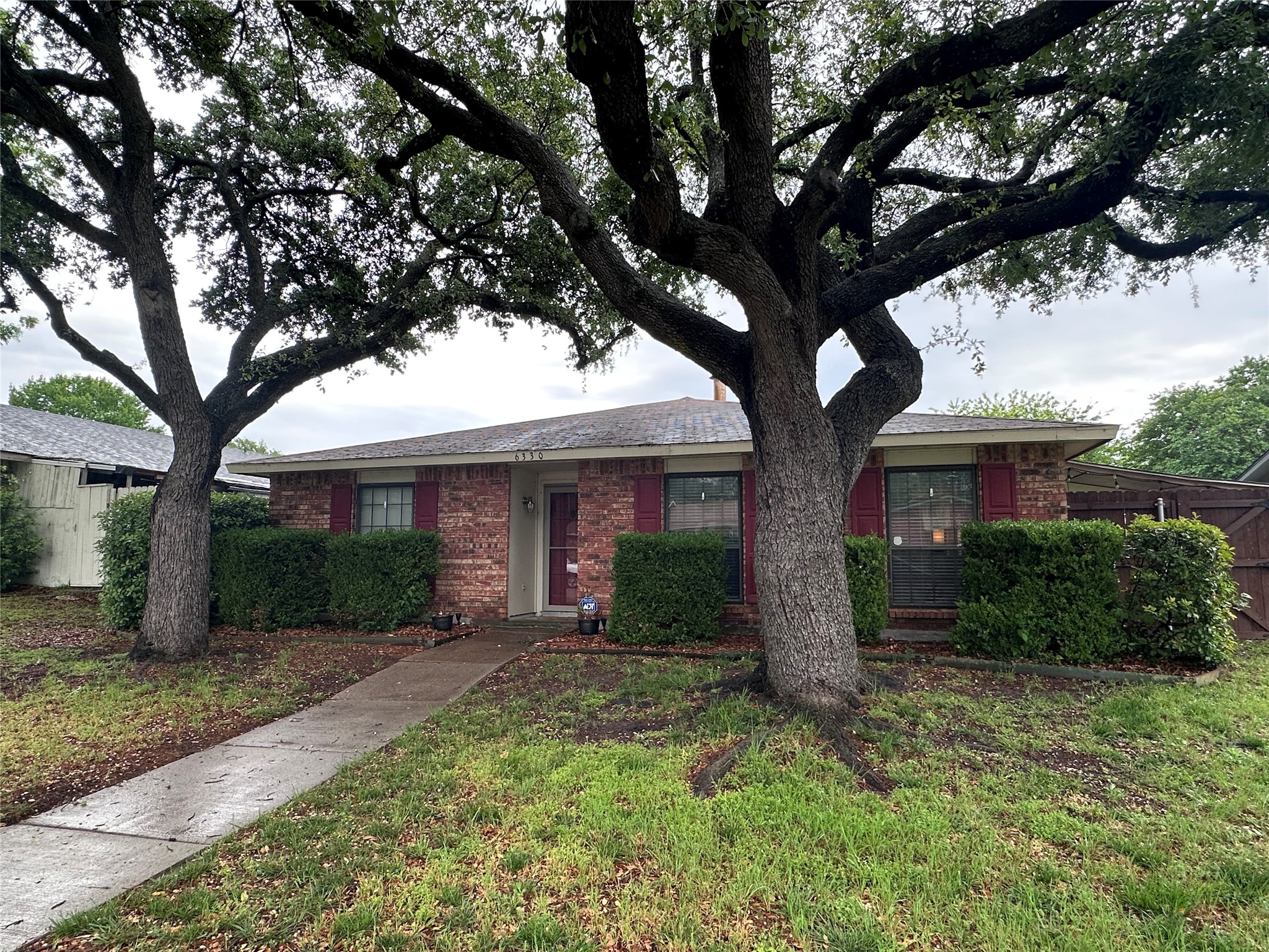 6330 Mccartney Lane Garland TX 75043