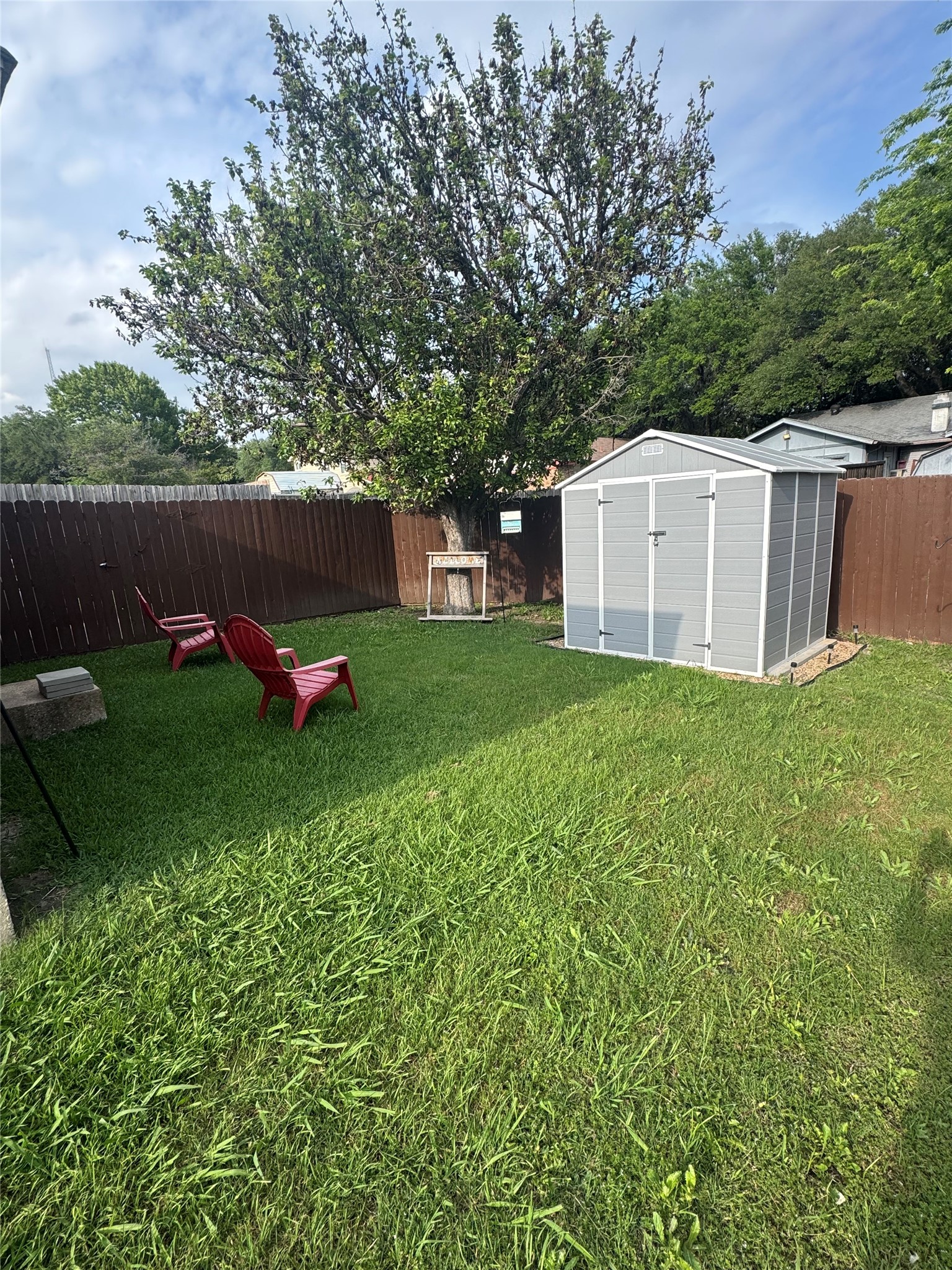 6330 Mccartney Lane Garland TX 75043