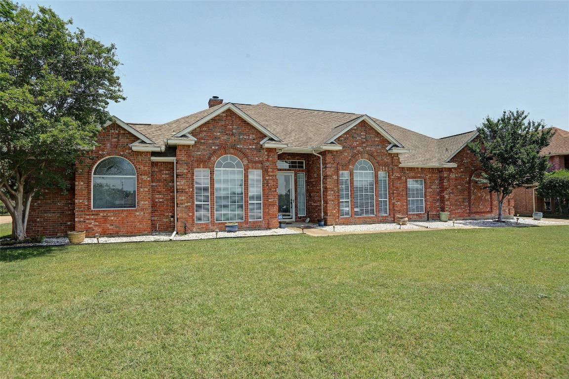 920 Valley View Avenue Red Oak TX 75154