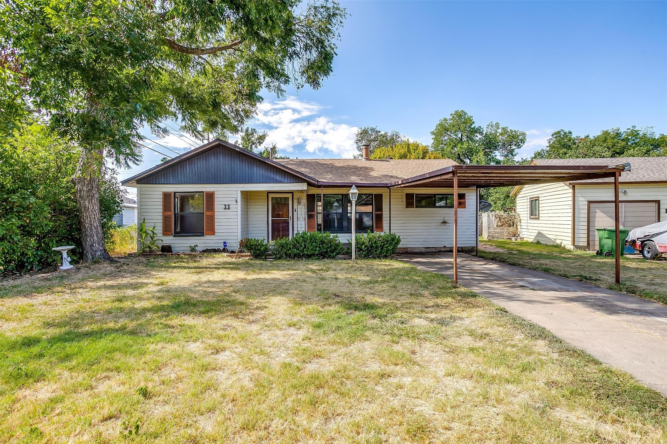 11 Donald Court Hurst TX 76053