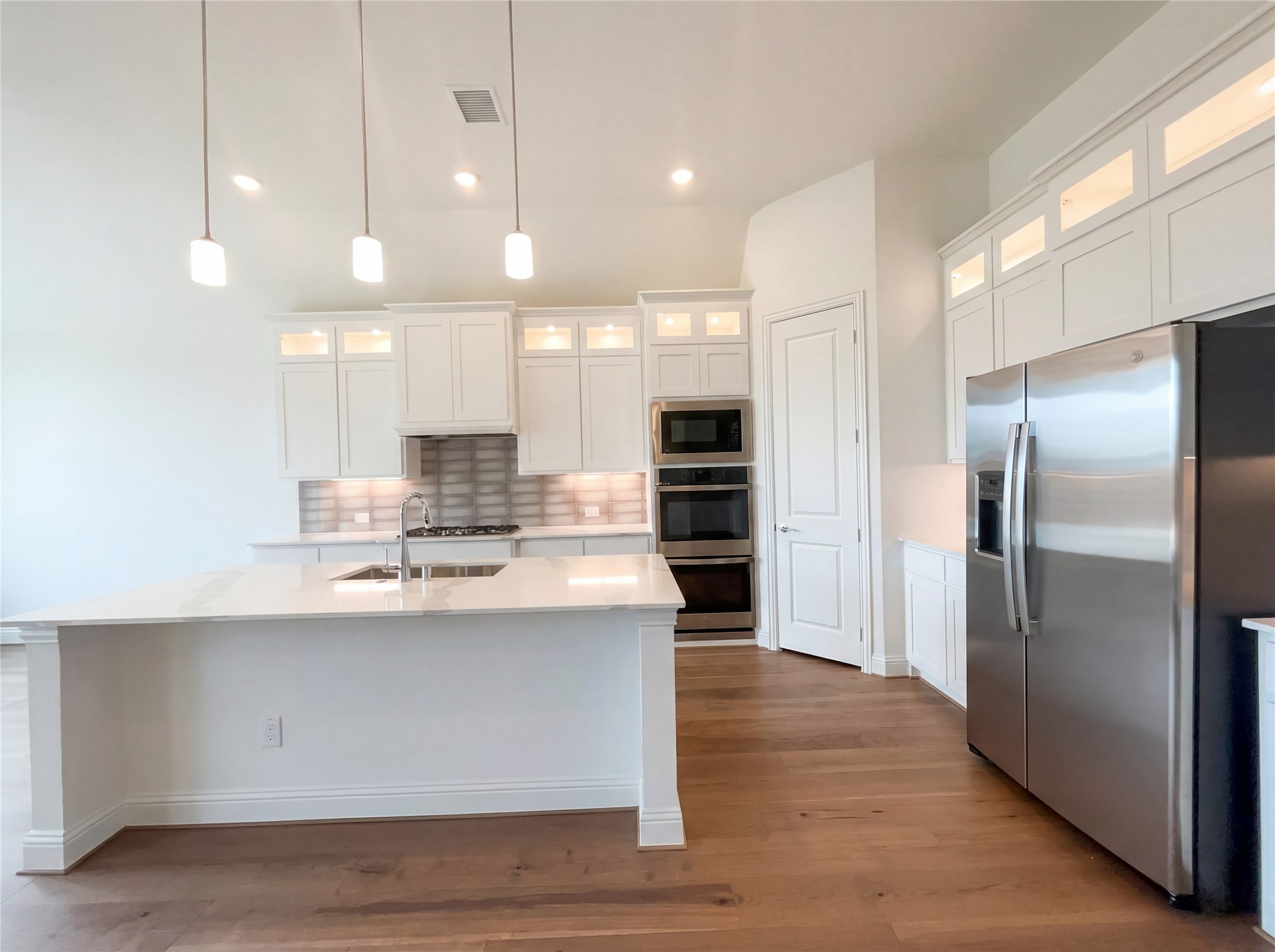 6828 Steiger Trail Mckinney TX 75071