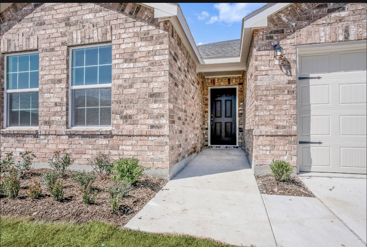 1611 Silas Drive Forney TX 75126