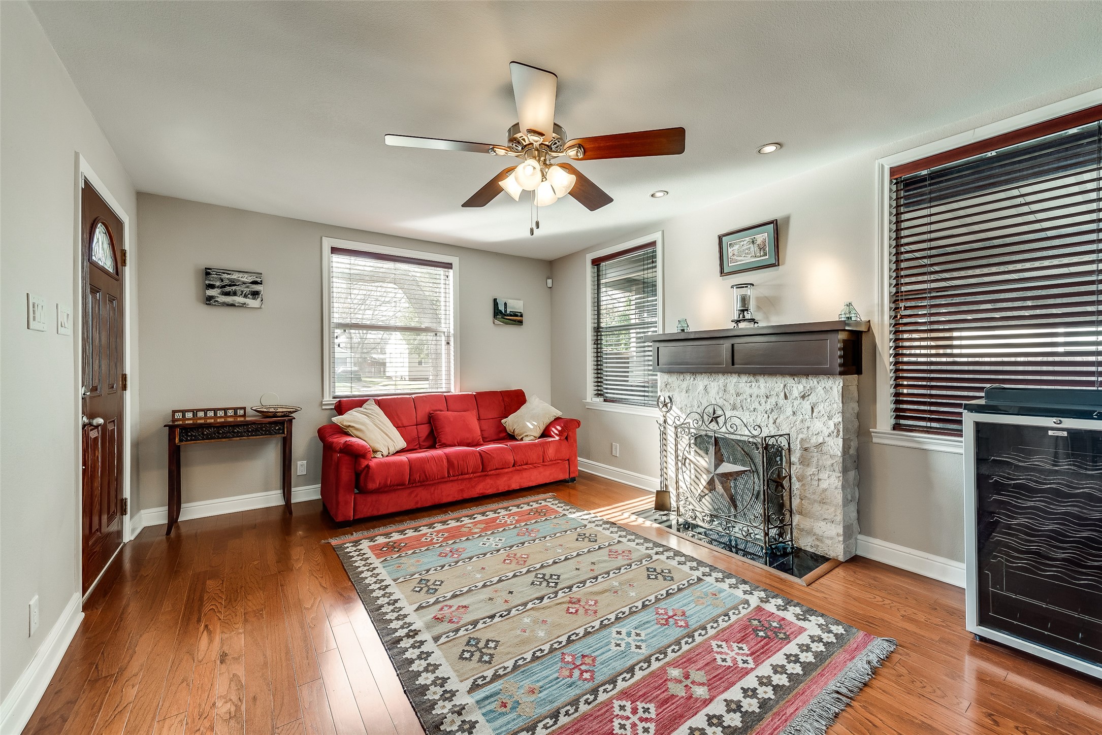 2517 Littlepage Street Fort Worth TX 76107