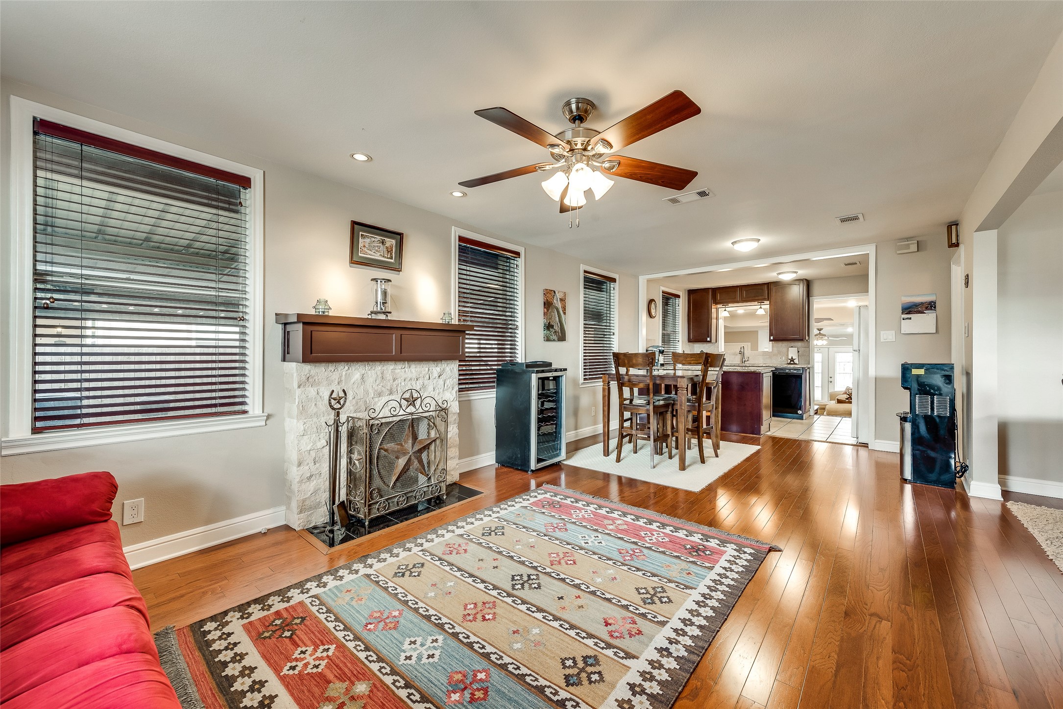 2517 Littlepage Street Fort Worth TX 76107