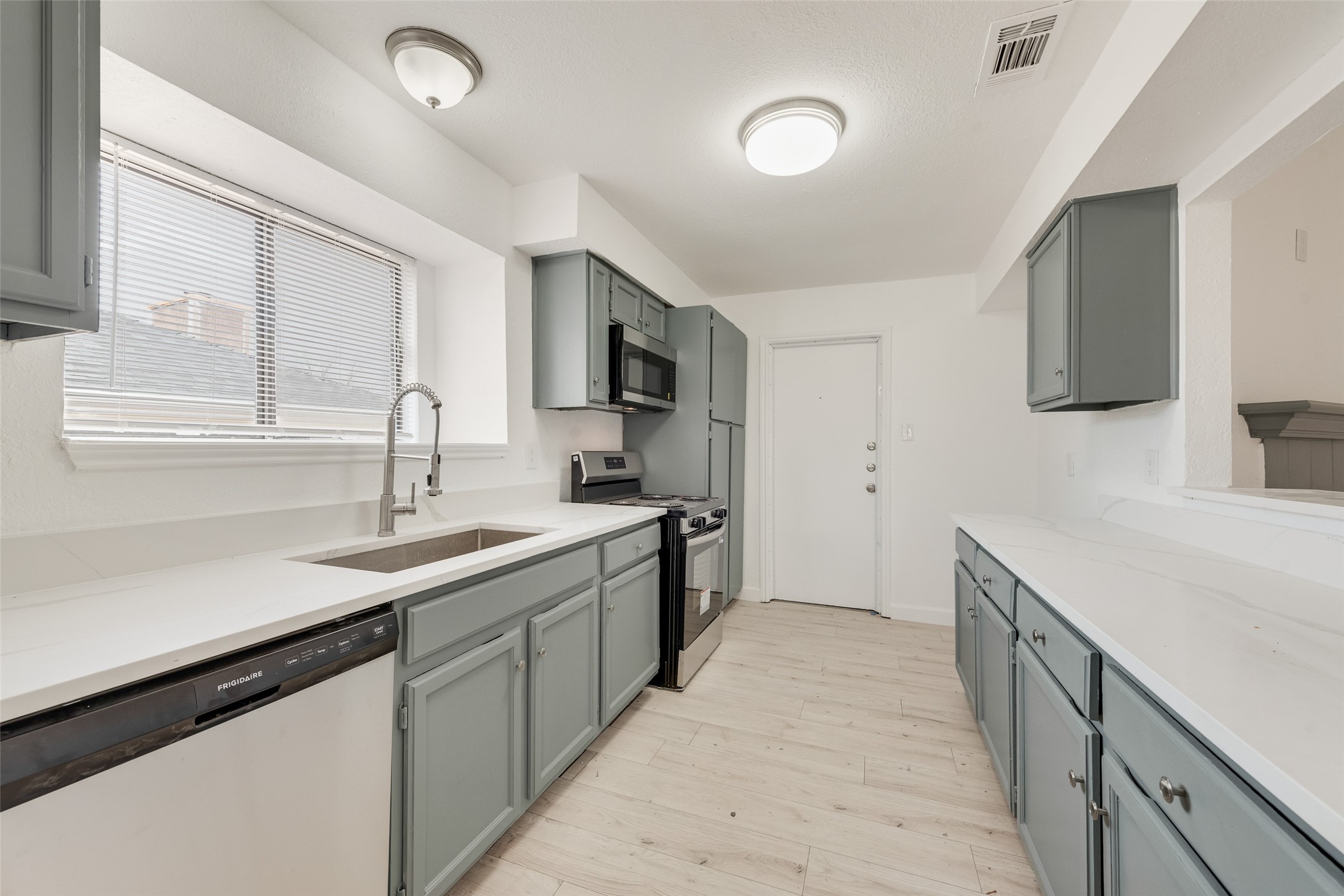 2815 Rio Grande Pass Mesquite TX 75150