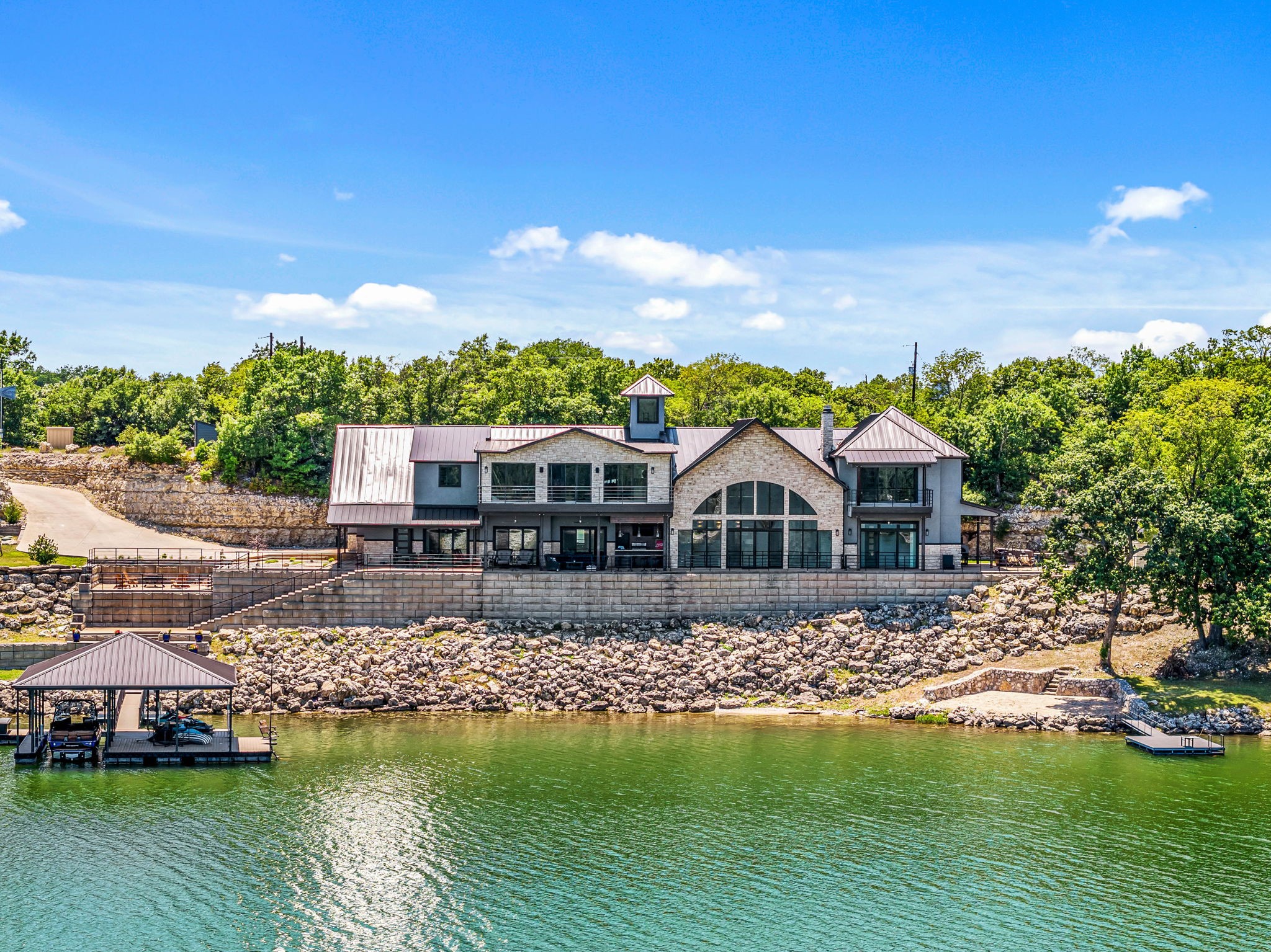 212 Hilltop Drive Gainesville TX 76240