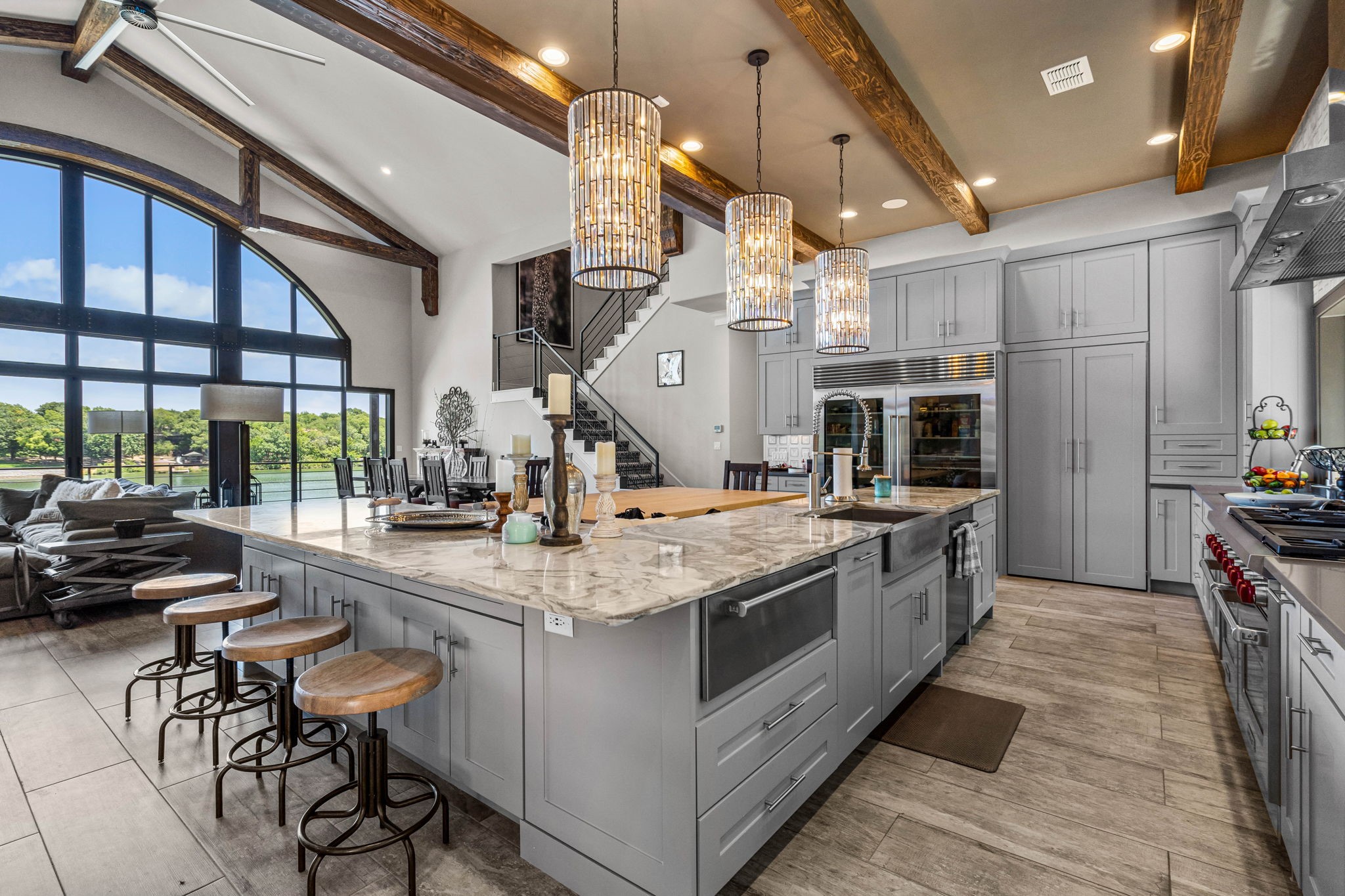 212 Hilltop Drive Gainesville TX 76240