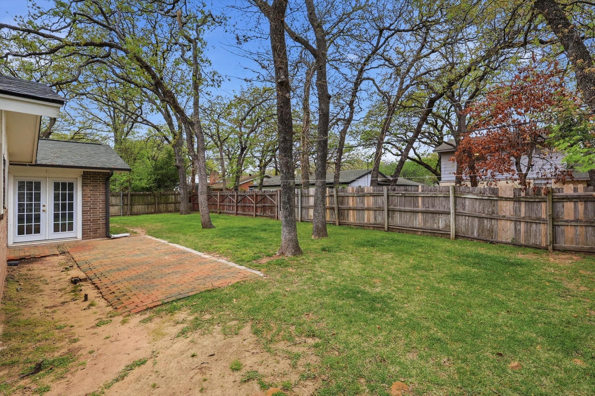 3005 Friendswood Drive Arlington TX 76013
