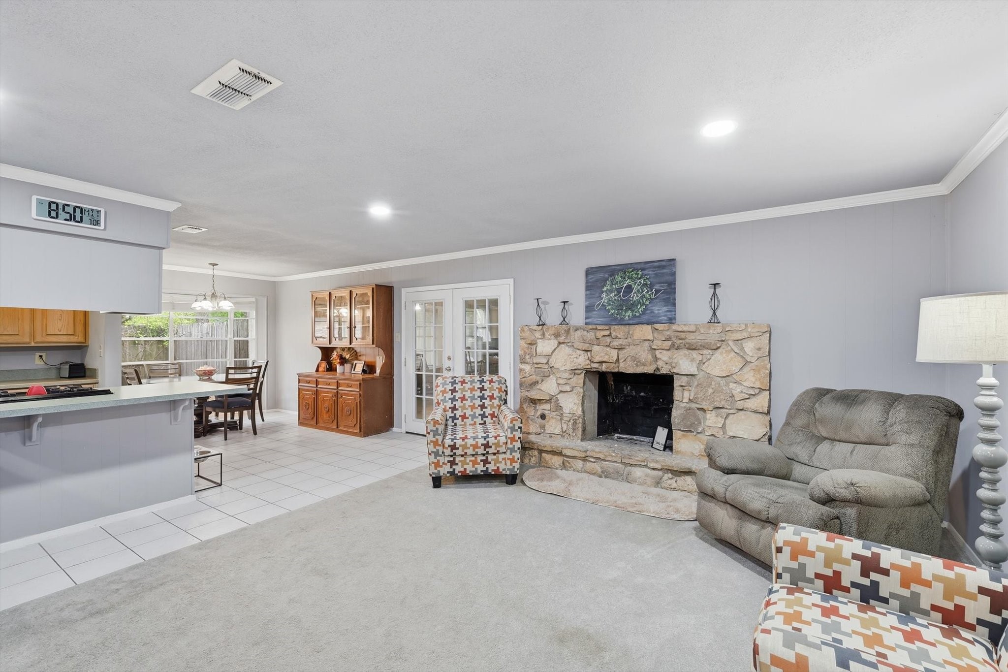 3005 Friendswood Drive Arlington TX 76013