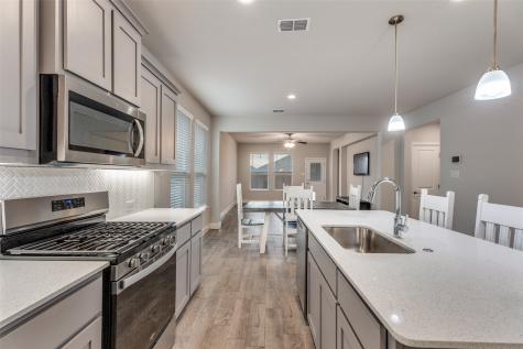 712 Greenford Manor Fort Worth TX 76247