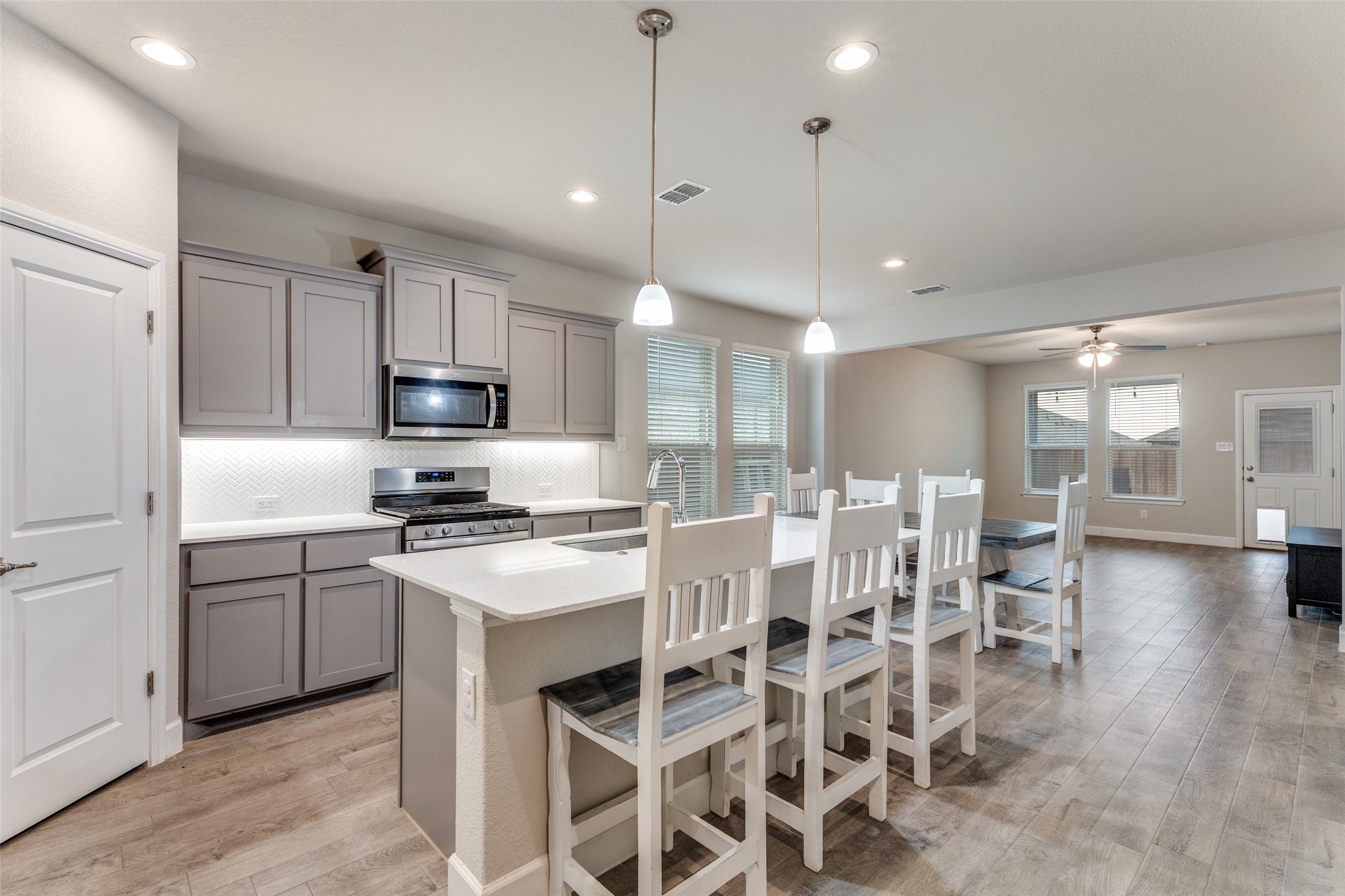 712 Greenford Manor Fort Worth TX 76247
