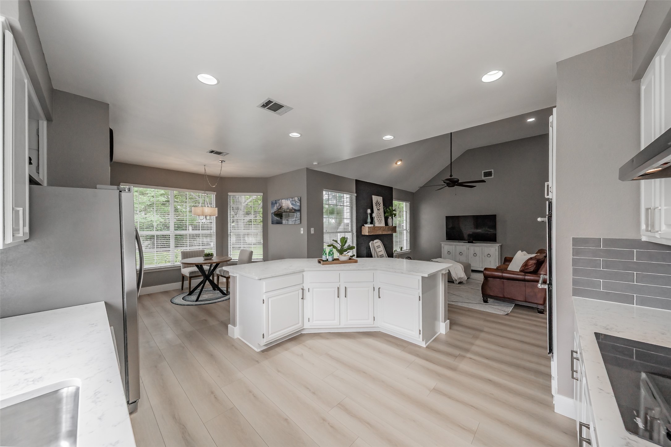 509 Aurora Drive Euless TX 76039
