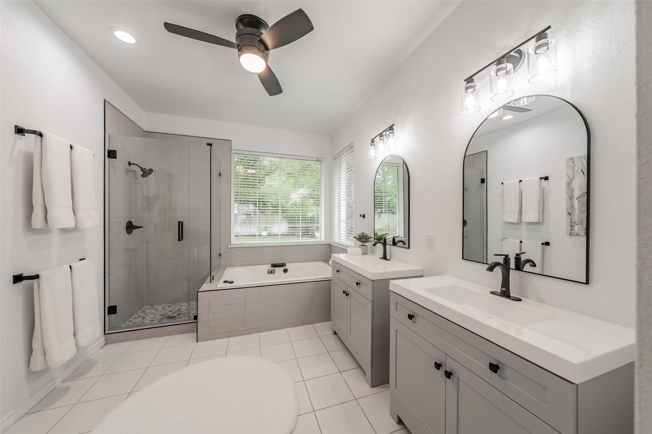 509 Aurora Drive Euless TX 76039