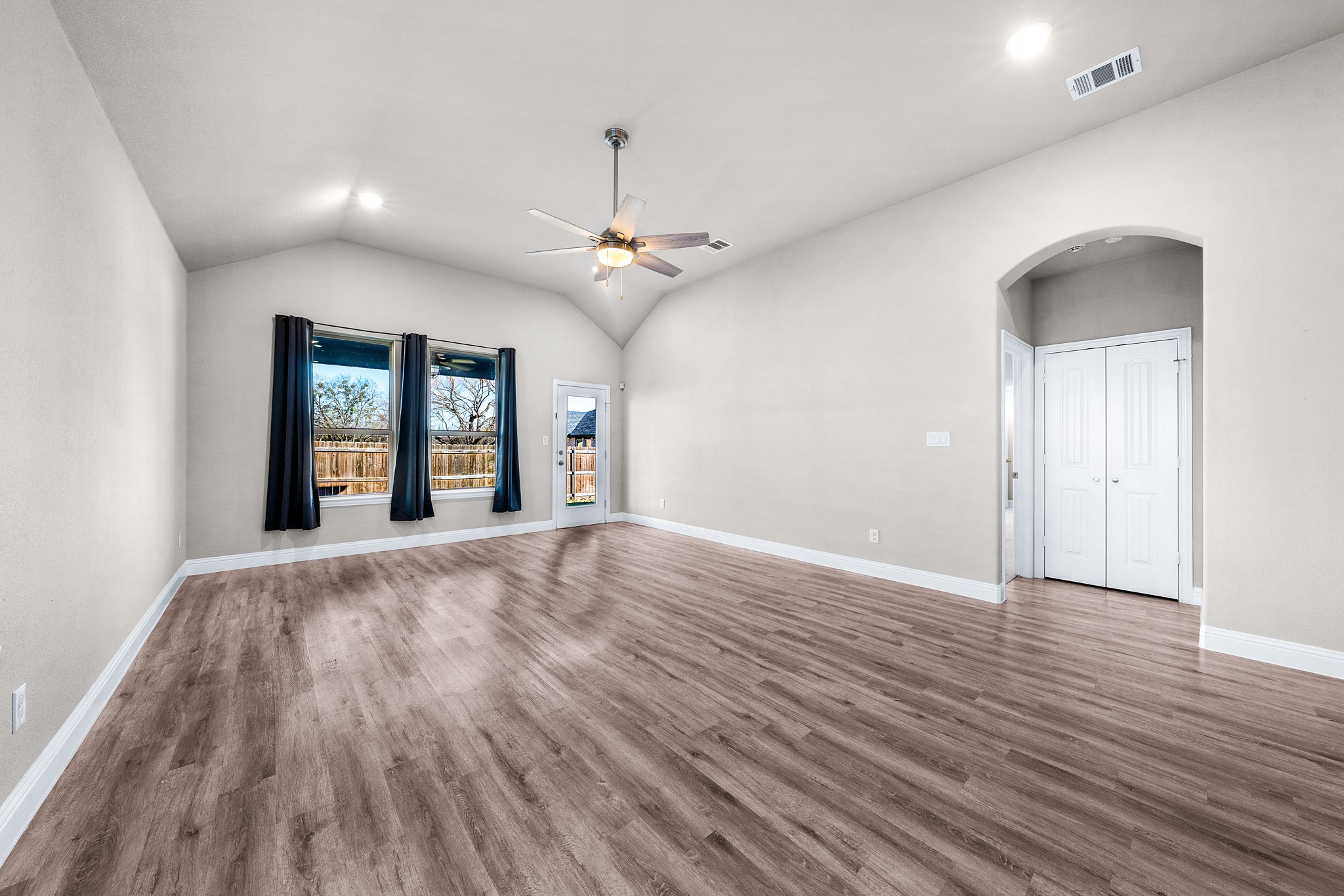 3820 Mcdougal Street Greenville TX 75401