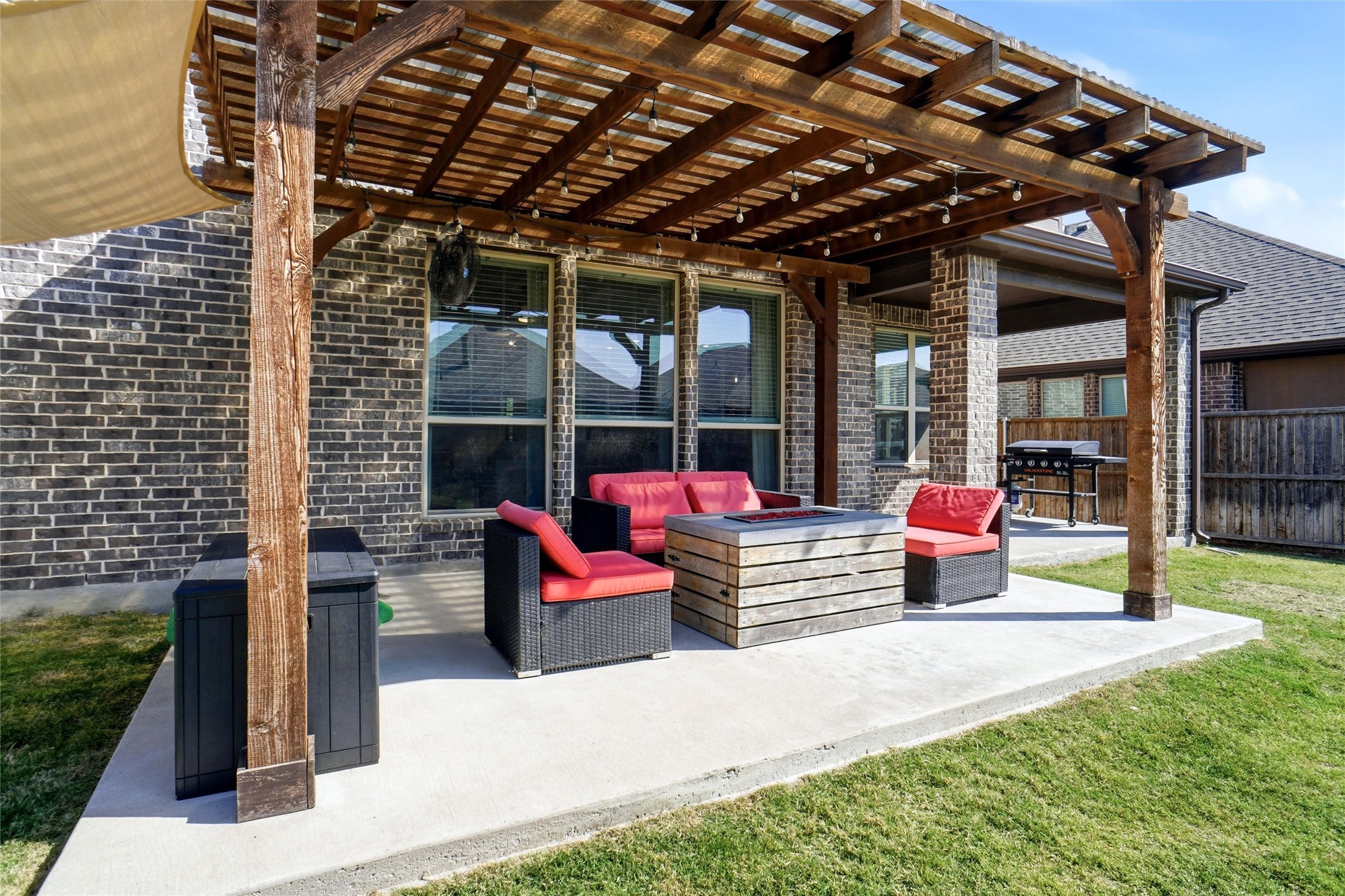 1816 Campground Way Aubrey TX 76227