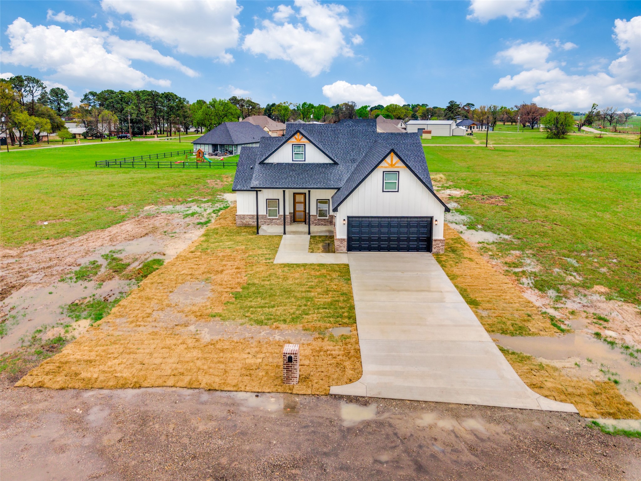 104 Pitchfork Ranch Road Trinidad TX 75163