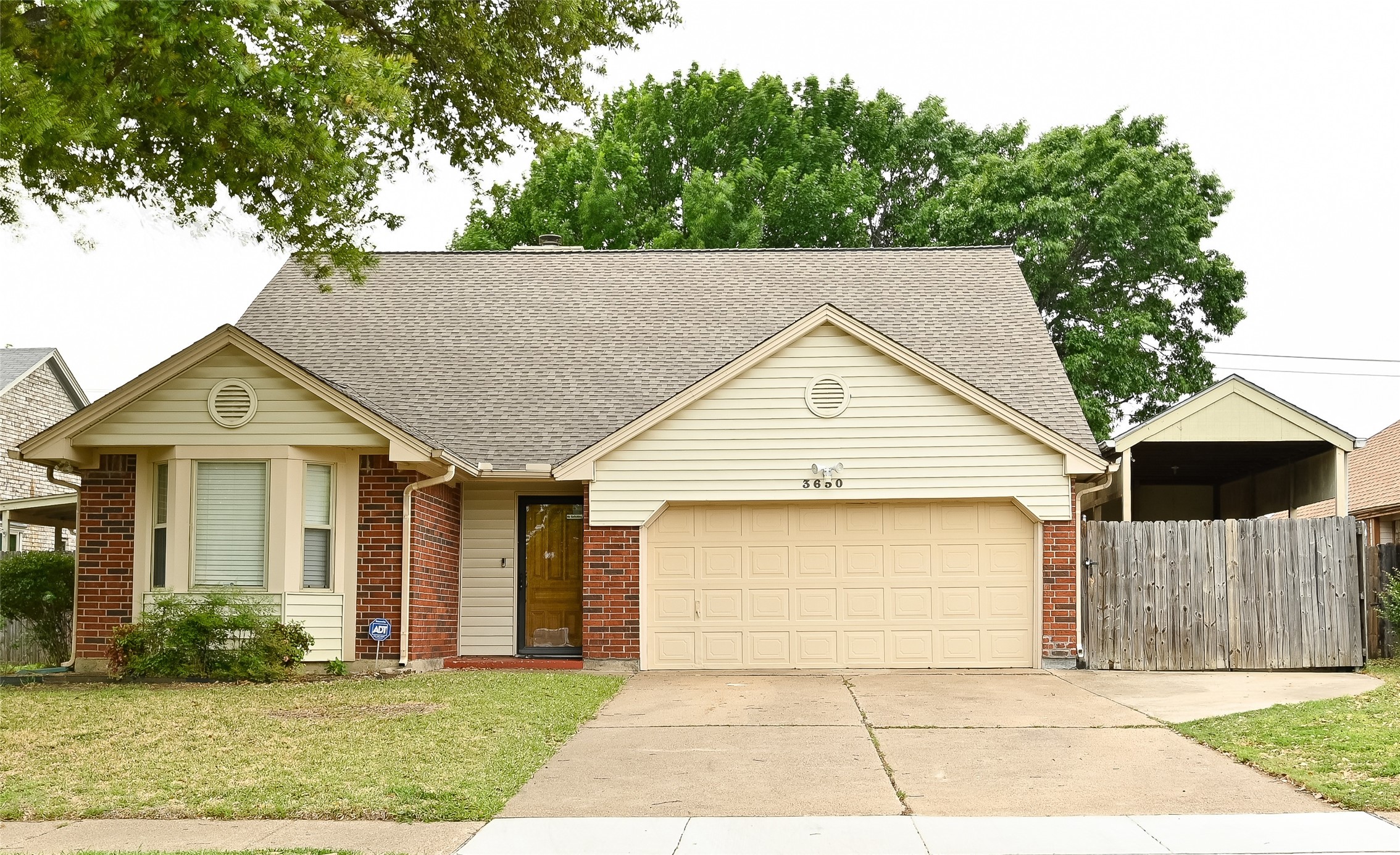 3650 Tivoli Drive Grand Prairie TX 75052