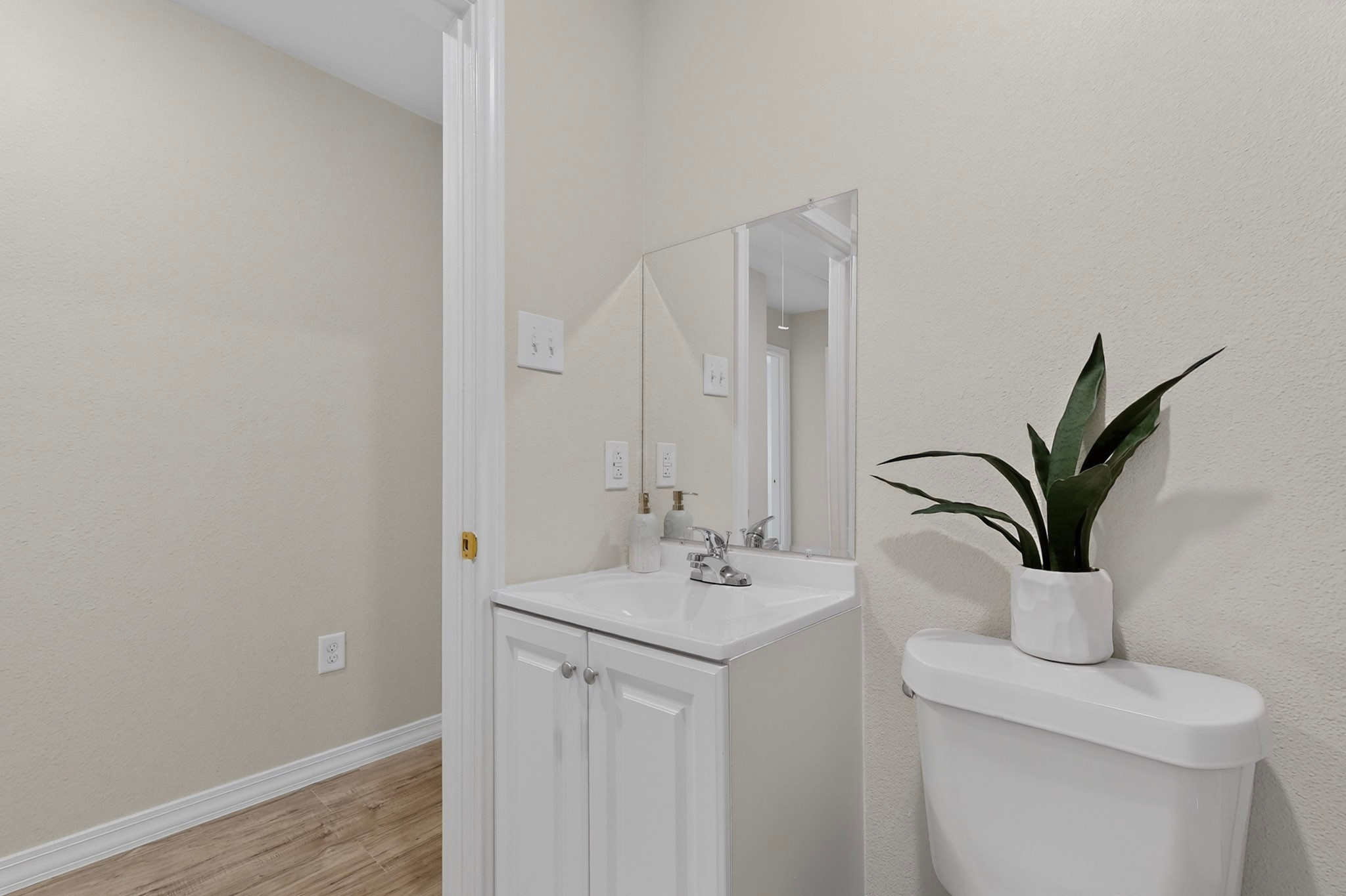 3047 Marjorie Avenue Dallas TX 75216