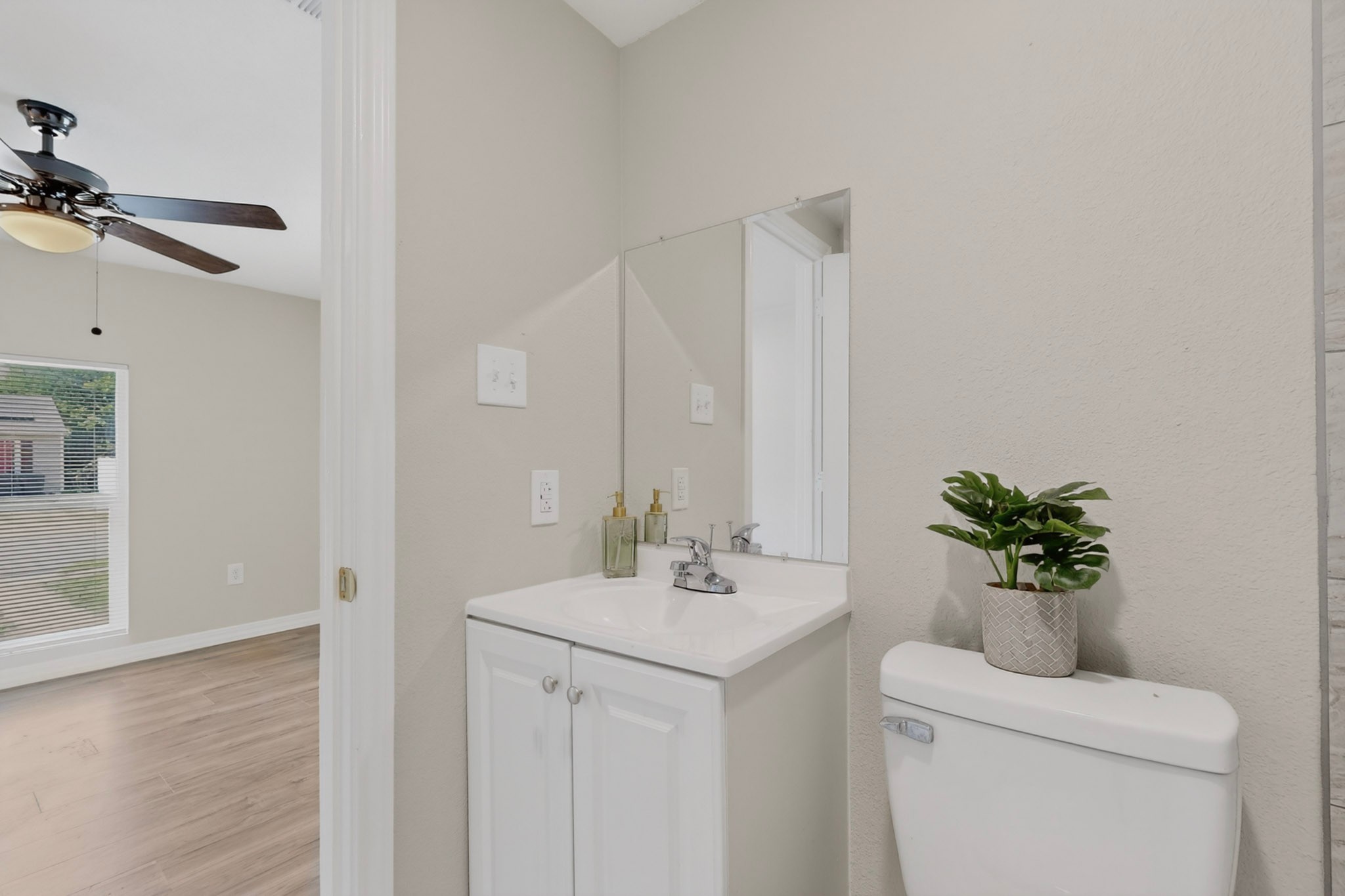 3047 Marjorie Avenue Dallas TX 75216