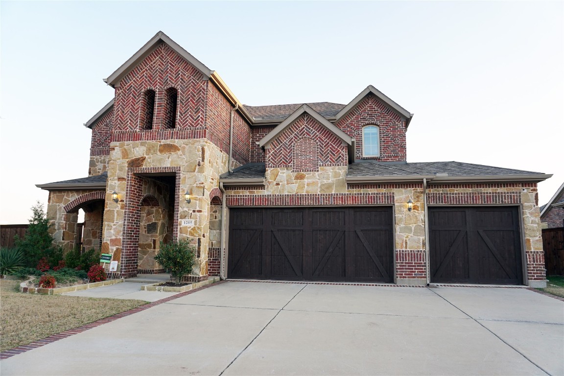 1205 Ponca Street Carrollton TX 75010