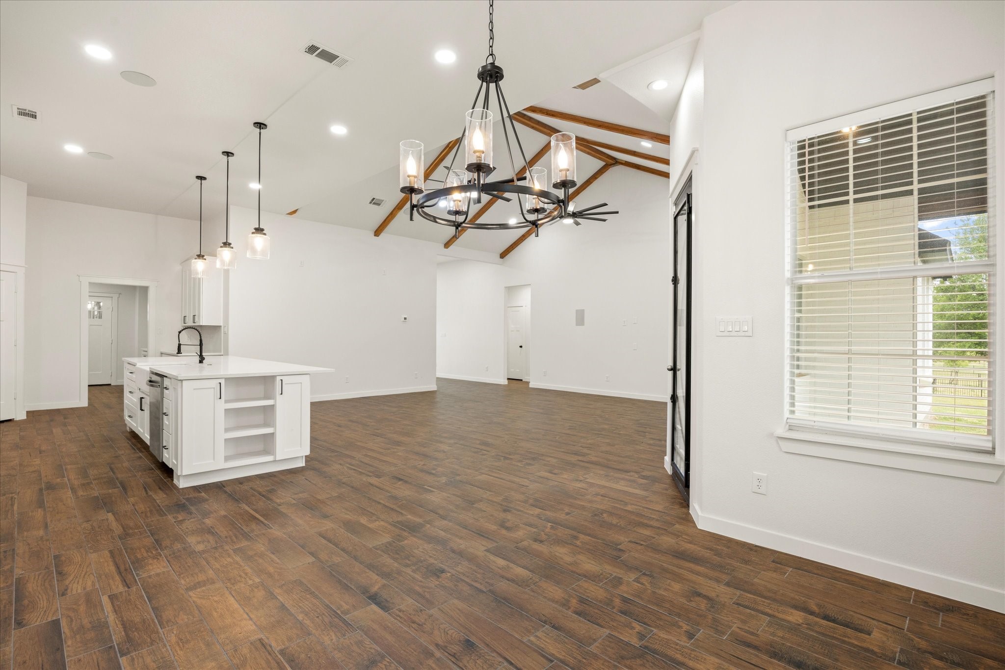 2902 Davis Road Granbury TX 76049