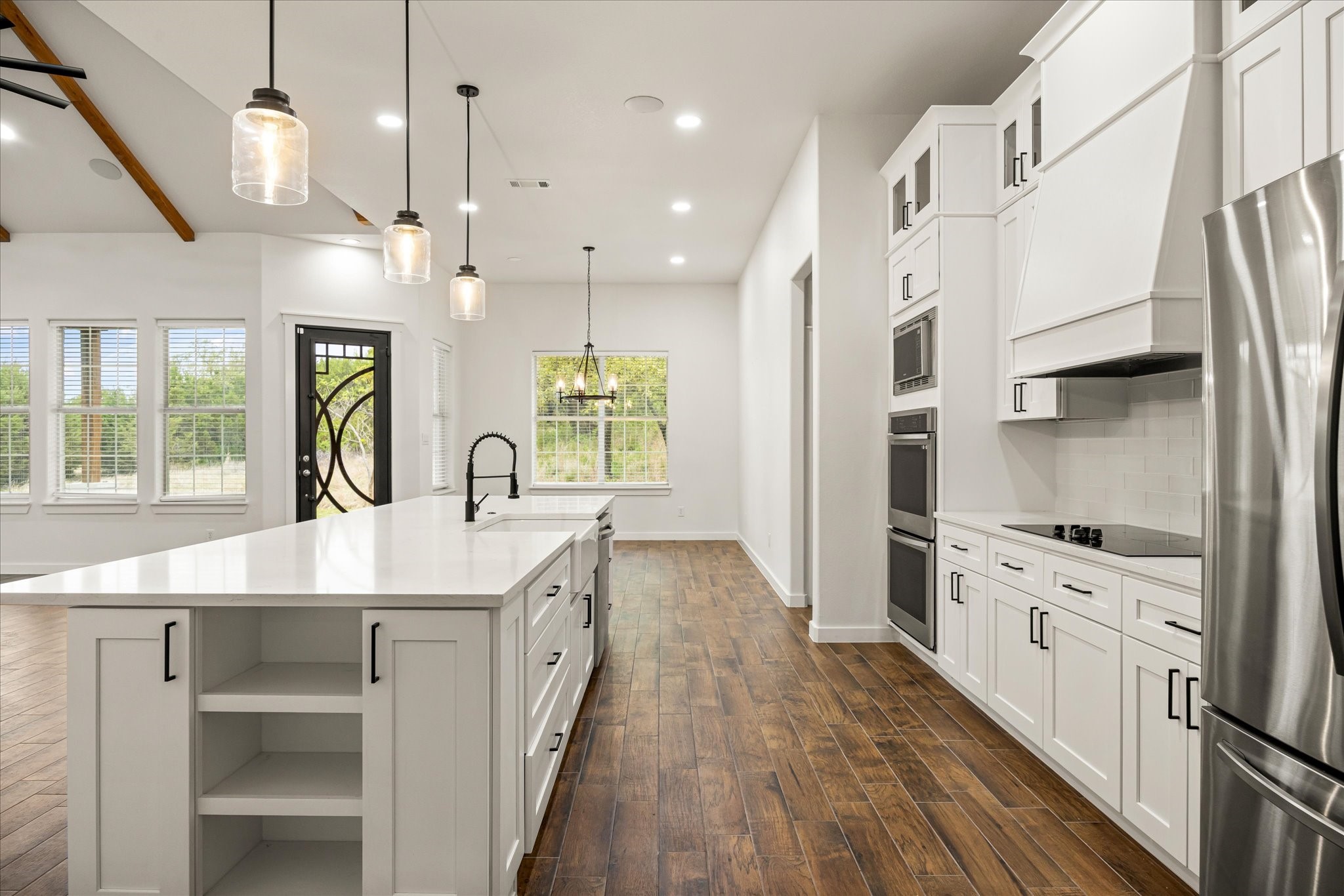 2902 Davis Road Granbury TX 76049