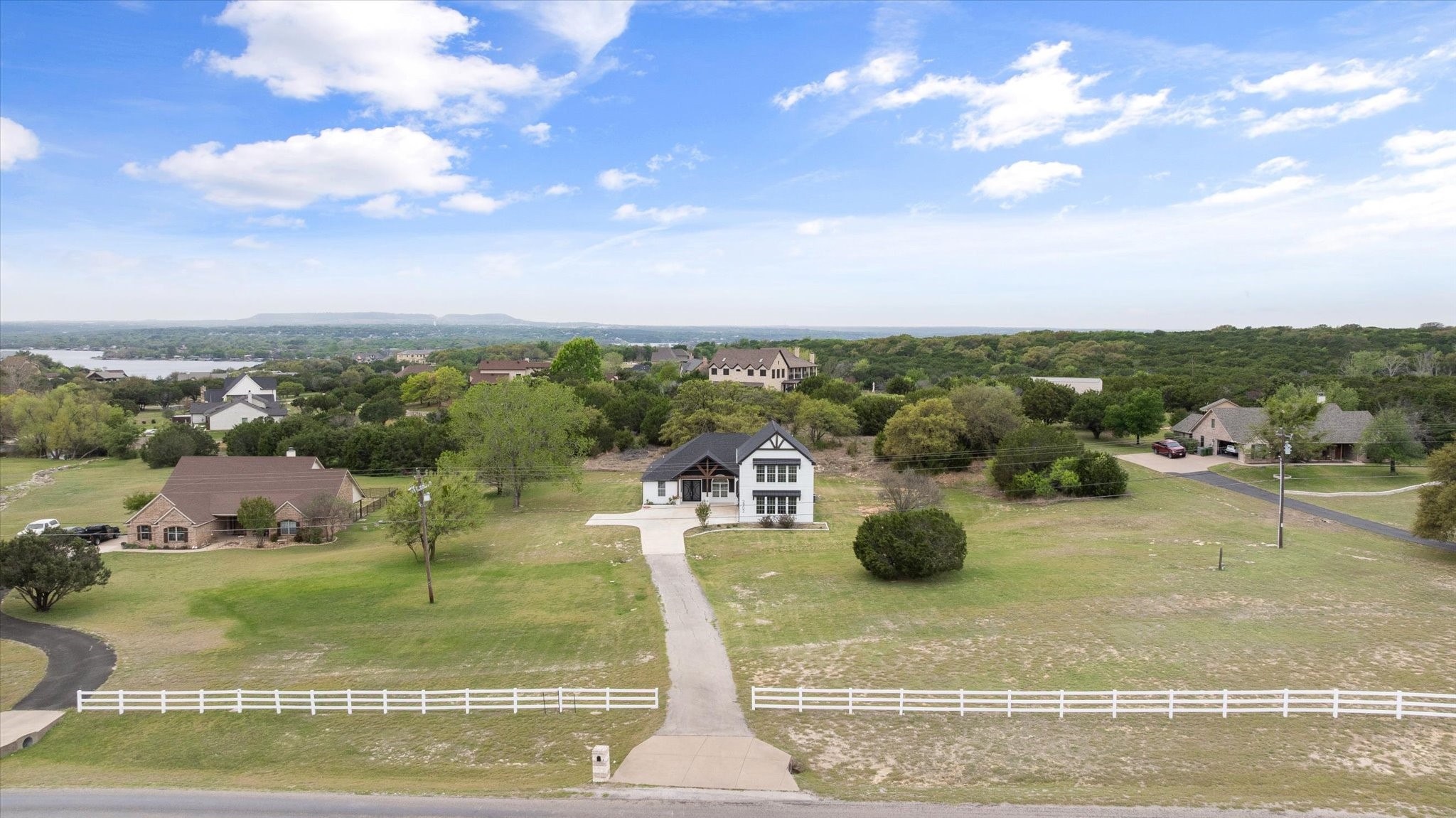 2902 Davis Road Granbury TX 76049