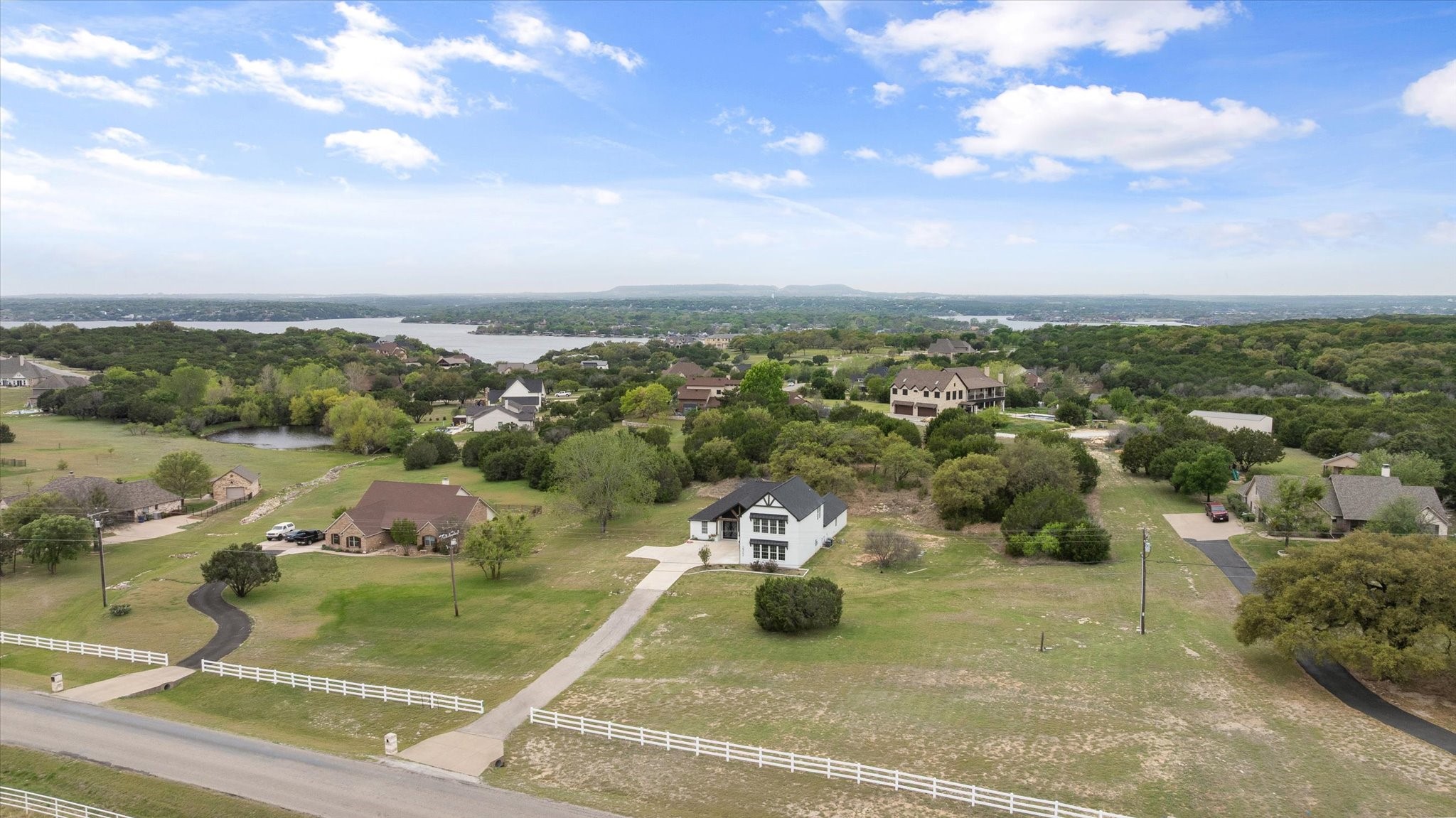 2902 Davis Road Granbury TX 76049