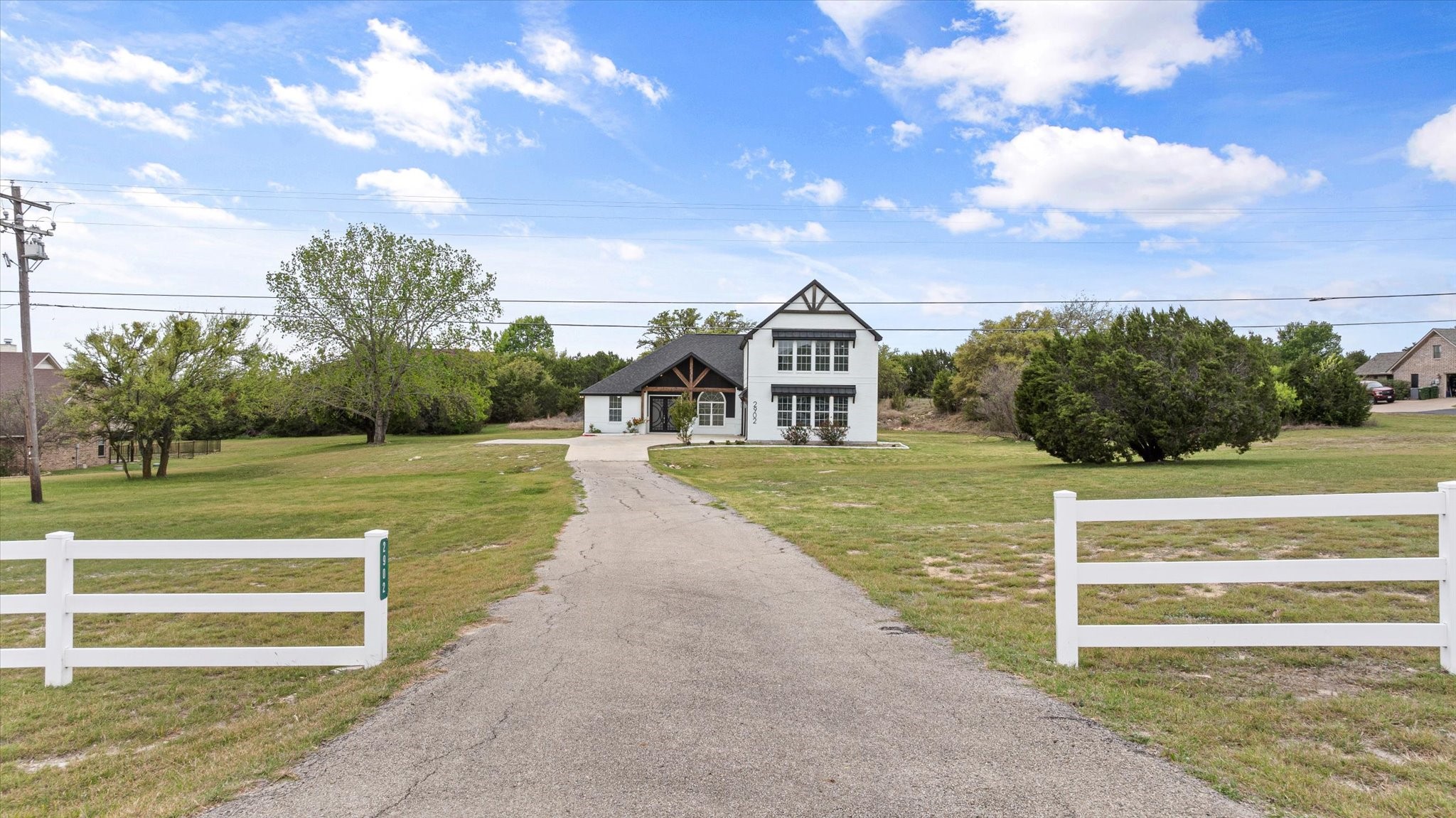 2902 Davis Road Granbury TX 76049
