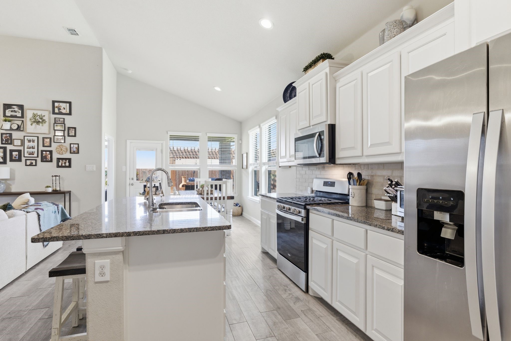528 Pendennis Drive Saginaw TX 76131