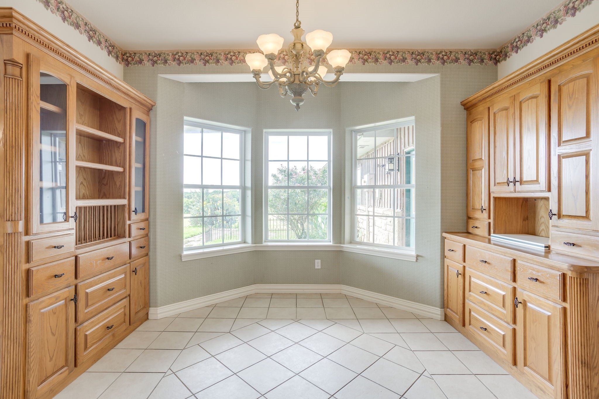 3508 Lakota Court Granbury TX 76048