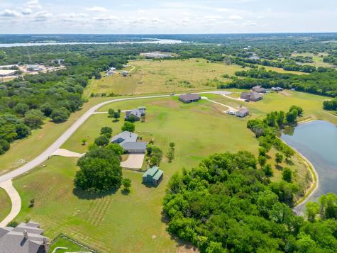 3508 Lakota Court Granbury TX 76048