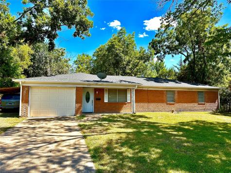 137 Hardy Avenue Corsicana TX 75110