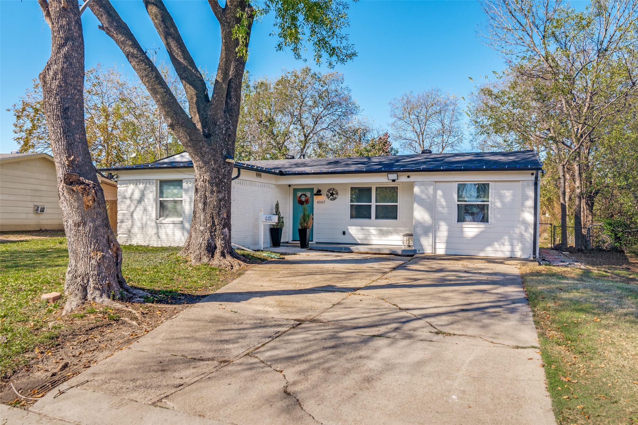 4507 Hyde Park Drive Mesquite TX 75150
