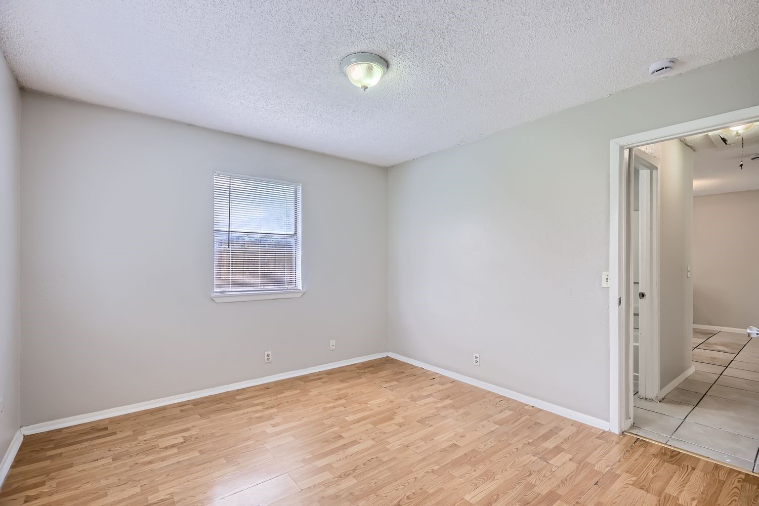 1102 Jefferson Street Mckinney TX 75069