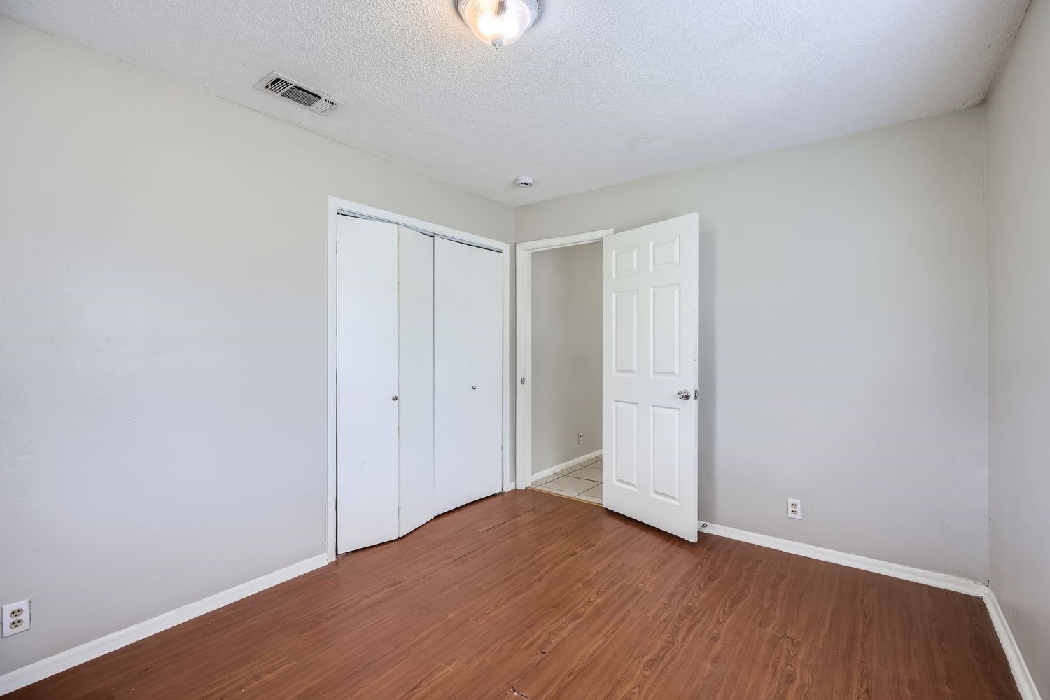 1102 Jefferson Street Mckinney TX 75069