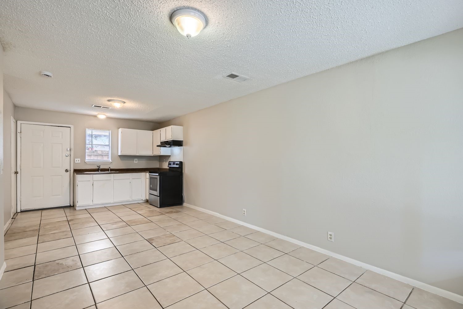 1102 Jefferson Street Mckinney TX 75069