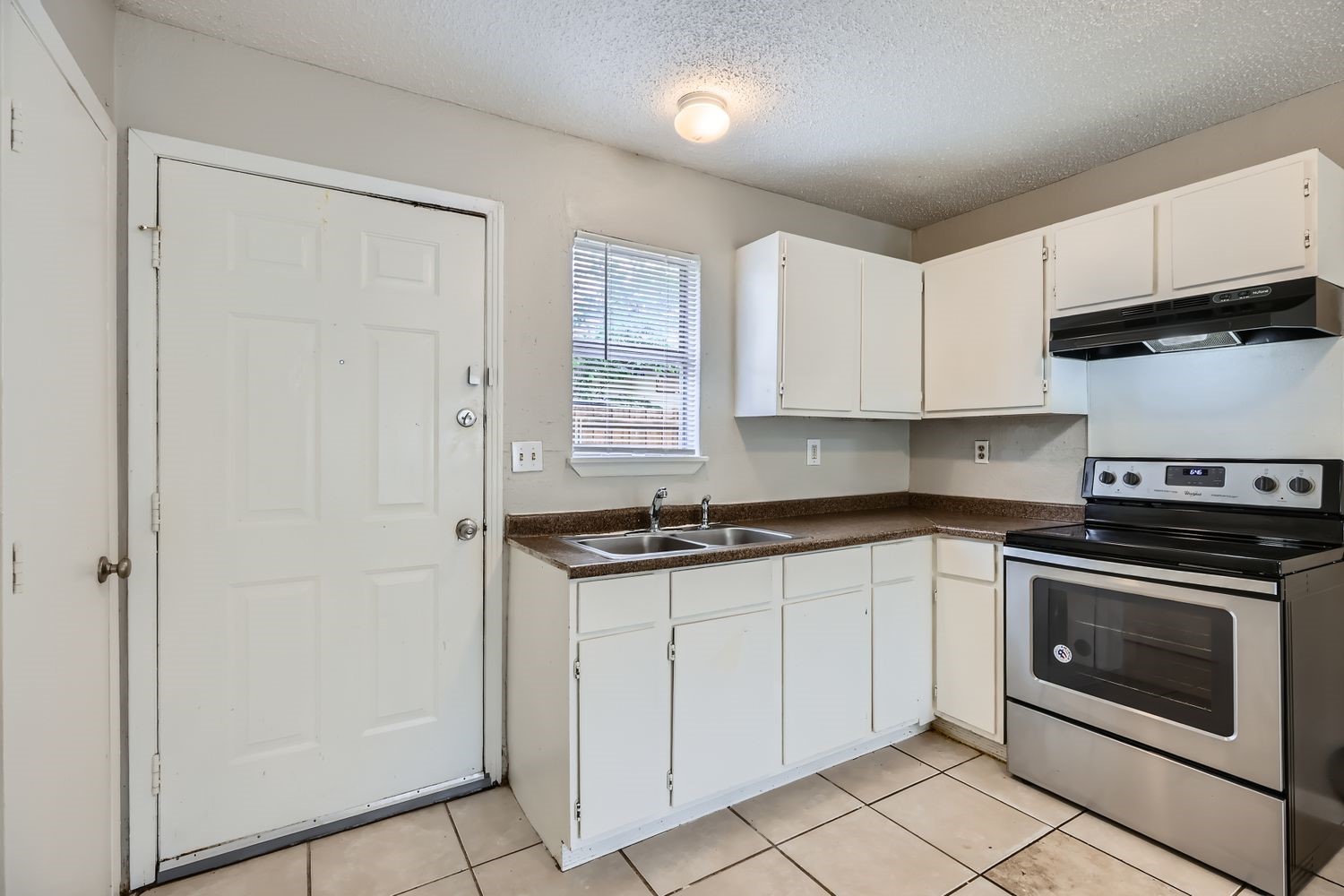 1102 Jefferson Street Mckinney TX 75069