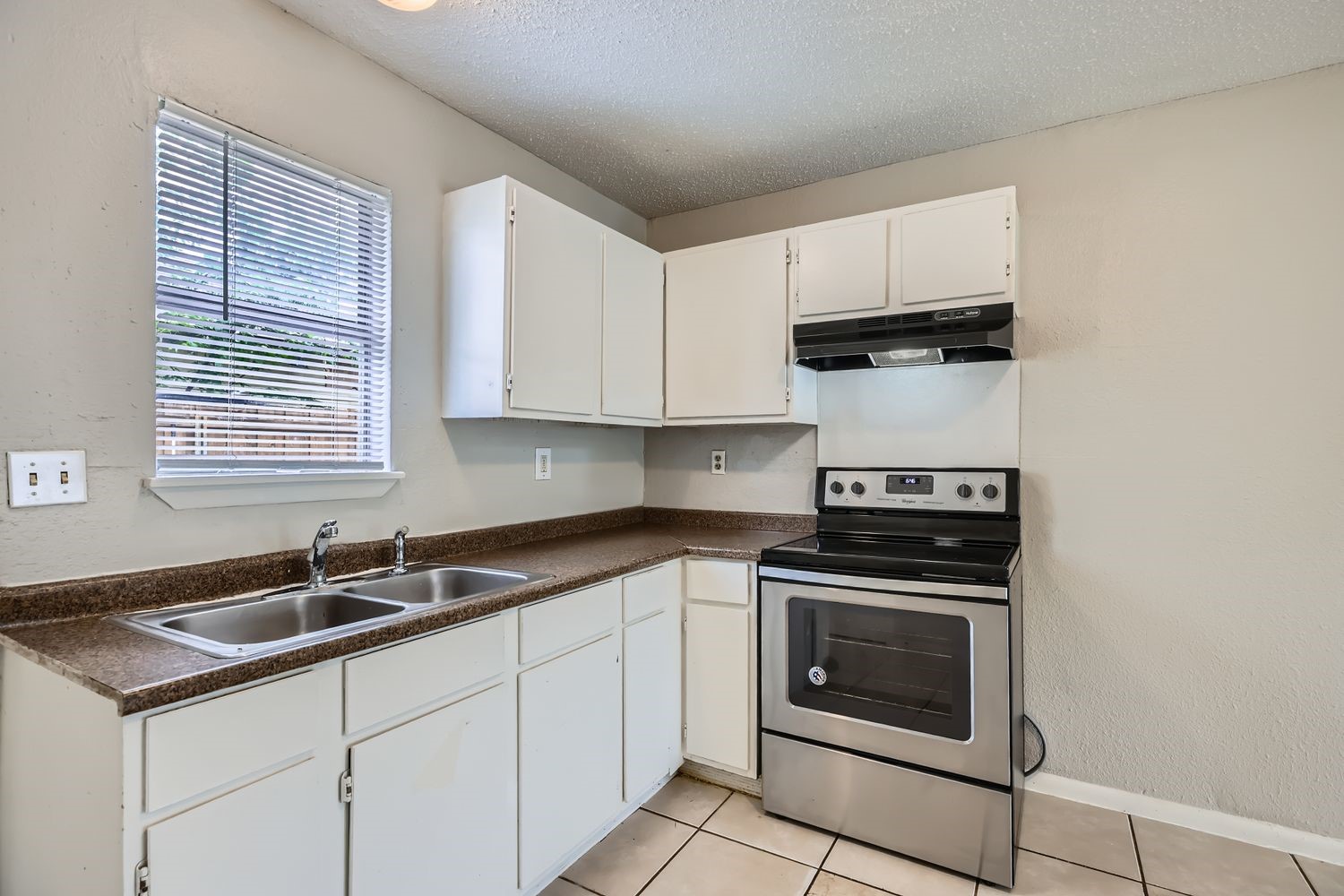 1102 Jefferson Street Mckinney TX 75069